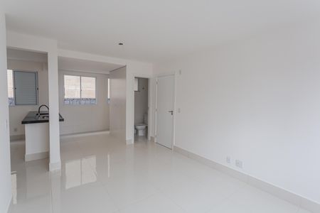 Sala de apartamento à venda com 2 quartos, 68m² em Vila Paris, Belo Horizonte
