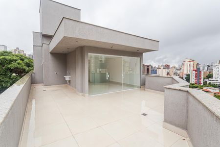 Apartamento à venda com 134m², 3 quartos e 2 vagasCobertura