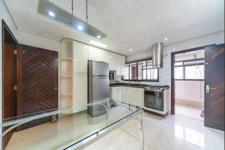 Apartamento para alugar com 188m², 3 quartos e 3 vagasCozinha 