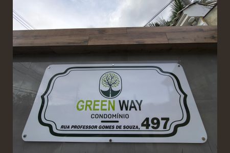 Casa de condomínio à venda com 389m², 4 quartos e 5 vagas Casa de condomínio à venda com 389m², 4 quartos e 5 vagasCondominio