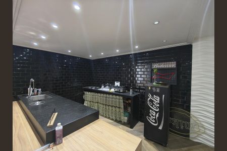 Casa de condomínio à venda com 389m², 4 quartos e 5 vagas Casa de condomínio à venda com 389m², 4 quartos e 5 vagasGaragem Coberta