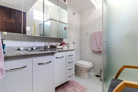 Apartamento à venda com 280m², 5 quartos e 5 vagasBanheiro da Suíte 1