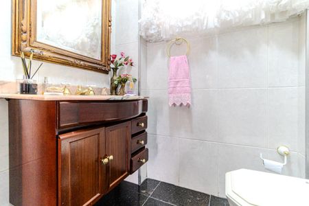 Apartamento à venda com 280m², 5 quartos e 5 vagasLavabo