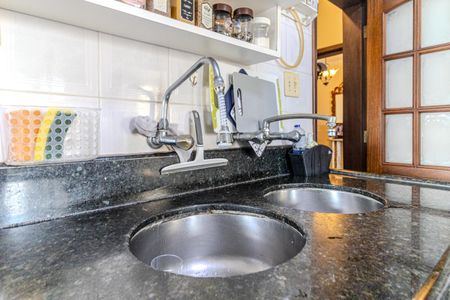 Apartamento à venda com 280m², 5 quartos e 5 vagasCozinha