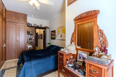 Apartamento à venda com 280m², 5 quartos e 5 vagasSuíte 1