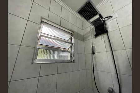 Casa à venda com 120m², 2 quartos e 2 vagasBanheiro 1