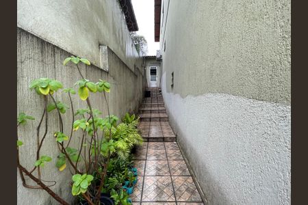 Casa à venda com 120m², 2 quartos e 2 vagasQuintal