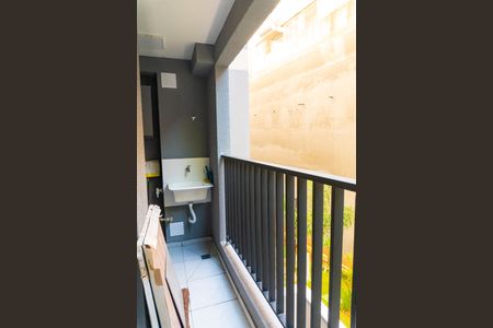 Apartamento para alugar com 36m², 2 quartos e sem vagaSacada