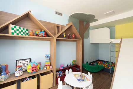 Apartamento para alugar com 37m², 2 quartos e sem vaga Apartamento para alugar com 37m², 2 quartos e sem vagaBrinquedoteca