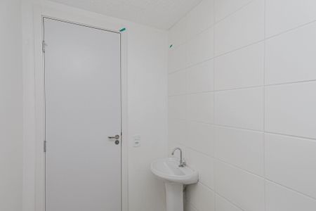 Apartamento para alugar com 37m², 2 quartos e sem vaga Apartamento para alugar com 37m², 2 quartos e sem vagaBanheiro