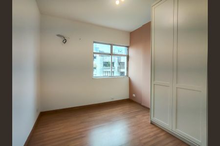 Apartamento à venda com 125m², 3 quartos e 1 vaga Apartamento à venda com 125m², 3 quartos e 1 vagaQuarto 1