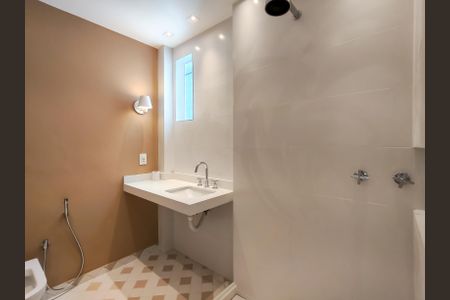 Apartamento à venda com 125m², 3 quartos e 1 vaga Apartamento à venda com 125m², 3 quartos e 1 vagaBanheiro Corredor