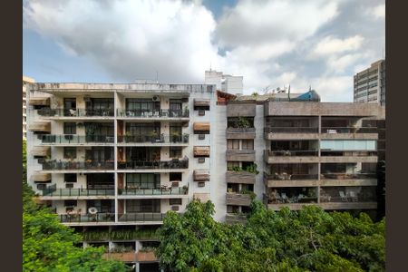 Apartamento à venda com 125m², 3 quartos e 1 vaga Apartamento à venda com 125m², 3 quartos e 1 vagaVista da Sala