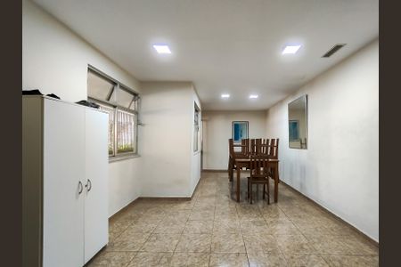 Apartamento à venda com 125m², 3 quartos e 1 vaga Apartamento à venda com 125m², 3 quartos e 1 vagaÁrea comum - Salão de festas
