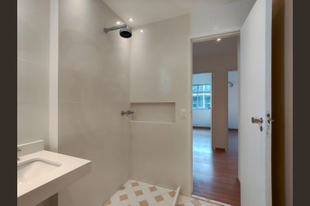 Apartamento à venda com 125m², 3 quartos e 1 vaga Apartamento à venda com 125m², 3 quartos e 1 vagaBanheiro de serviço