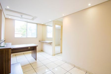 Sala de apartamento para alugar com 2 quartos, 46m² em Parque Sao Vicente, Santo André