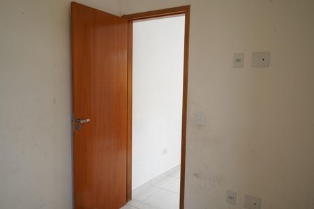 Quarto 1 de apartamento para alugar com 2 quartos, 38m² em Vila Matilde, São Paulo