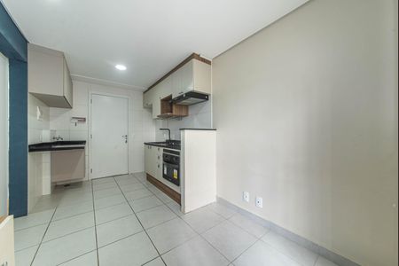Sala - Cozinha Integrada de apartamento para alugar com 1 quarto, 28m² em Jardim Caravelas, São Paulo
