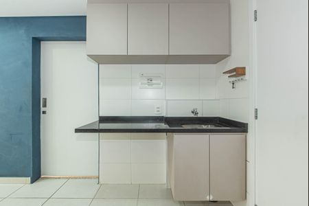 Sala - Cozinha Integrada de apartamento para alugar com 1 quarto, 28m² em Jardim Caravelas, São Paulo