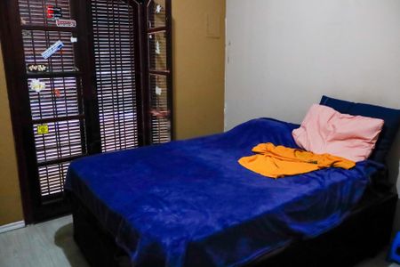 Casa à venda com 250m², 4 quartos e 3 vagas Casa à venda com 250m², 4 quartos e 3 vagasQuarto 3