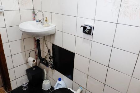 Casa à venda com 250m², 4 quartos e 3 vagas Casa à venda com 250m², 4 quartos e 3 vagasBanheiro da Suíte 2