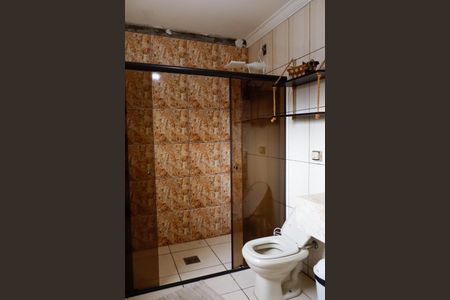 Casa à venda com 250m², 4 quartos e 3 vagas Casa à venda com 250m², 4 quartos e 3 vagasBanheiro