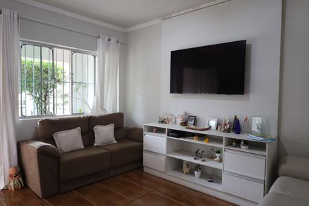 Casa à venda com 3 quartos, 270m² em Interlagos, São Paulo