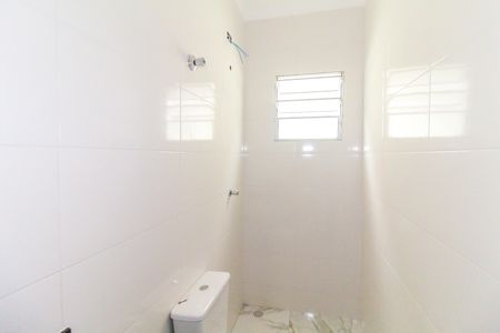 Casa para alugar com 87m², 2 quartos e 2 vagasBanheiro da Suíte 1