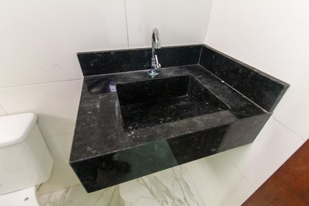 Casa para alugar com 87m², 2 quartos e 2 vagasBanheiro da Suíte 2