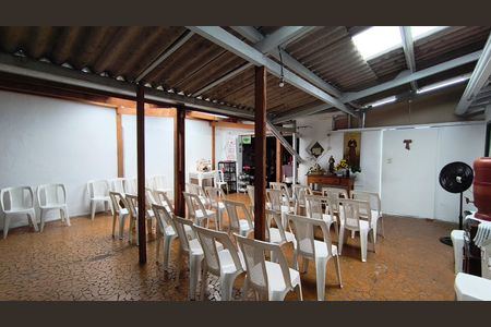 Casa à venda com 287m², 4 quartos e 10 vagas