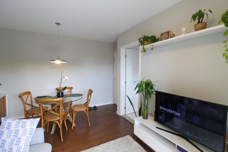 Sala de apartamento à venda com 2 quartos, 60m² em Jardim das Vertentes, São Paulo