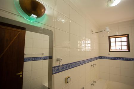 Casa à venda com 260m², 3 quartos e 4 vagas Casa à venda com 260m², 3 quartos e 4 vagasBANHEIRO DA SUÍTE 3