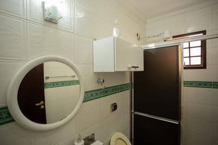 Casa à venda com 260m², 3 quartos e 4 vagas Casa à venda com 260m², 3 quartos e 4 vagasBANHEIRO DA SUÍTE 2