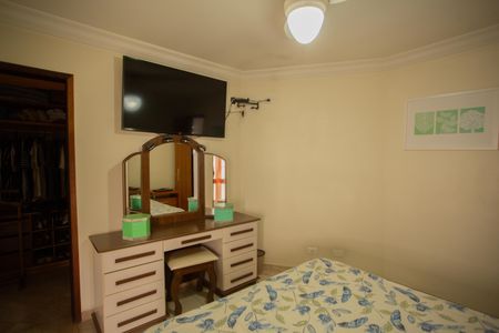 Casa à venda com 260m², 3 quartos e 4 vagas Casa à venda com 260m², 3 quartos e 4 vagasSUÍTE 1