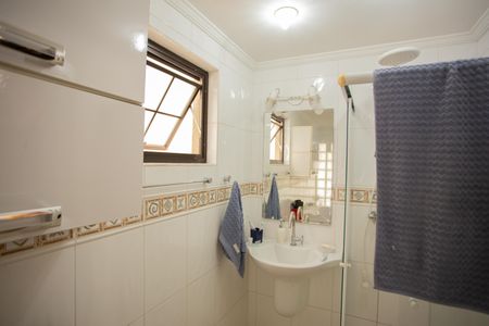 Casa à venda com 260m², 3 quartos e 4 vagas Casa à venda com 260m², 3 quartos e 4 vagasBANHEIRO DA SUÍTE 1