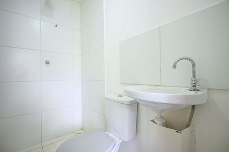 Banheiro de kitnet/studio à venda com 1 quarto, 17m² em Jardim Monte Kemel, São Paulo