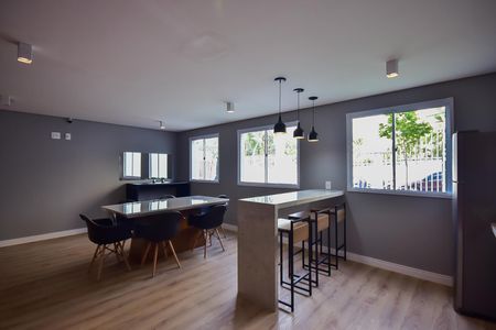 Studio para alugar com 17m², 1 quarto e sem vaga Studio para alugar com 17m², 1 quarto e sem vagaSalão de Festa