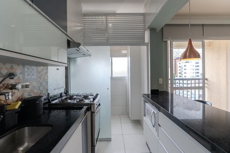 Apartamento para alugar com 46m², 2 quartos e 1 vaga Apartamento para alugar com 46m², 2 quartos e 1 vagaCozinha e Área de Serviço
