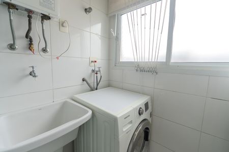 Apartamento para alugar com 46m², 2 quartos e 1 vaga Apartamento para alugar com 46m², 2 quartos e 1 vagaCozinha e Área de Serviço