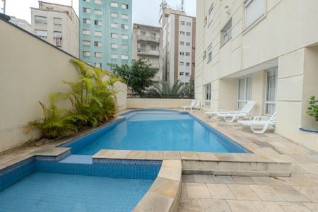 Apartamento para alugar com 46m², 2 quartos e 1 vaga Apartamento para alugar com 46m², 2 quartos e 1 vagaÁrea comum - Piscina
