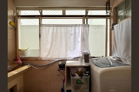 Apartamento à venda com 62m², 2 quartos e 1 vagaÁrea de Serviço