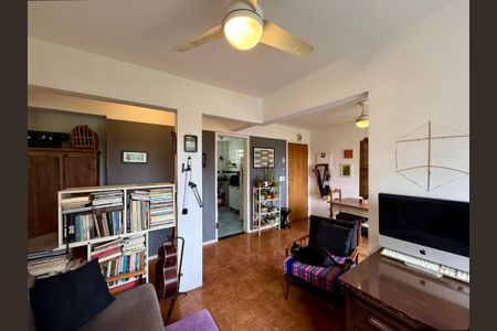 Apartamento à venda com 62m², 2 quartos e 1 vagaSala