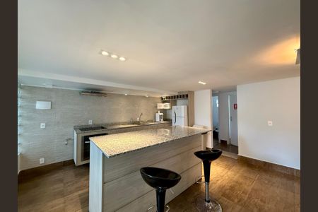 Apartamento à venda com 62m², 2 quartos e 1 vagaÁrea comum