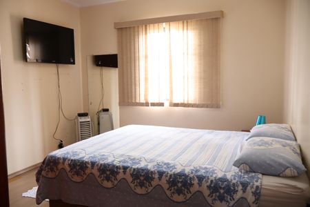 Casa à venda com 144m², 2 quartos e 2 vagasSuite