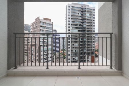 Varanda de kitnet/studio para alugar com 1 quarto, 26m² em Pompeia, São Paulo