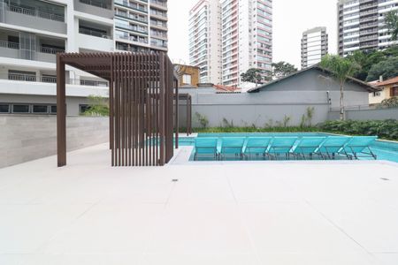 Studio para alugar com 26m², 1 quarto e sem vagaPiscina
