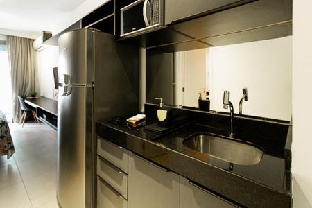 Studio para alugar com 30m², 1 quarto e sem vaga Studio para alugar com 30m², 1 quarto e sem vagaCozinha