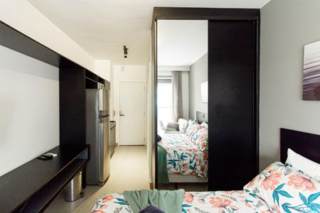 Studio para alugar com 30m², 1 quarto e sem vaga Studio para alugar com 30m², 1 quarto e sem vagaStúdio