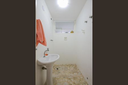 Apartamento para alugar com 100m², 3 quartos e 1 vaga Apartamento para alugar com 100m², 3 quartos e 1 vagaBanheiro