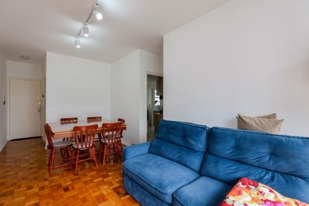 Apartamento para alugar com 100m², 3 quartos e 1 vaga Apartamento para alugar com 100m², 3 quartos e 1 vagaSala